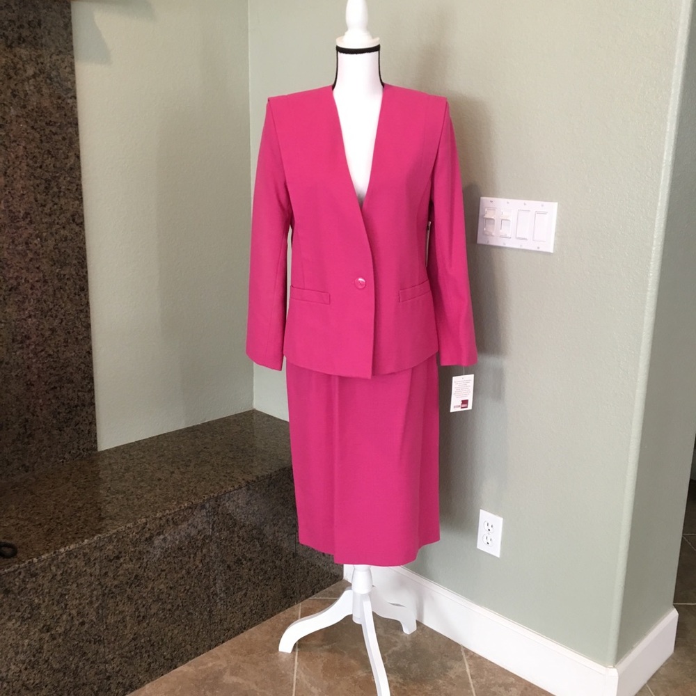 NWT Sheridan Square 2-Piece Set Blazer/Skirt